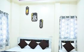 Geeta Homestay